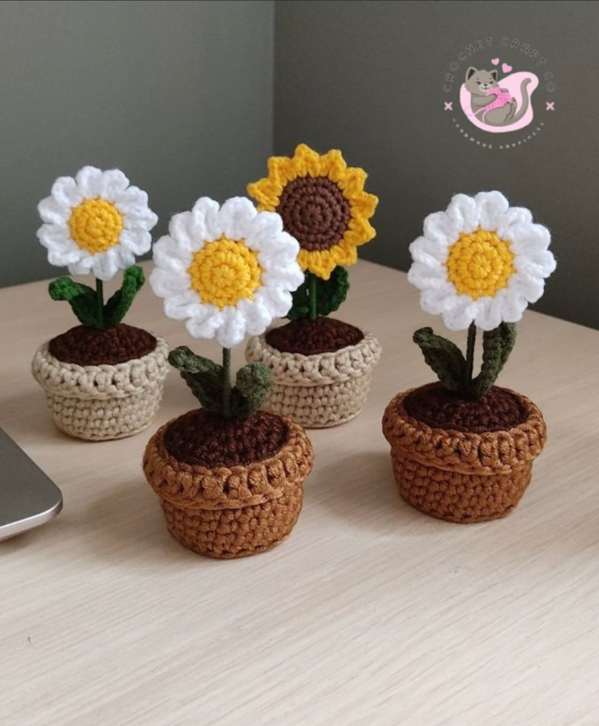 Decorative sunflower pot