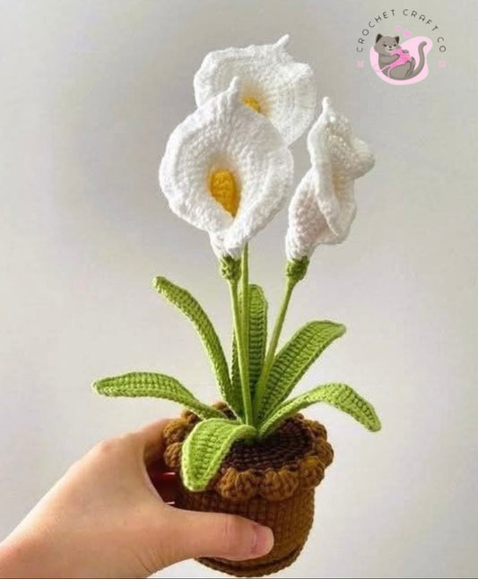 Decorative calla lily pot