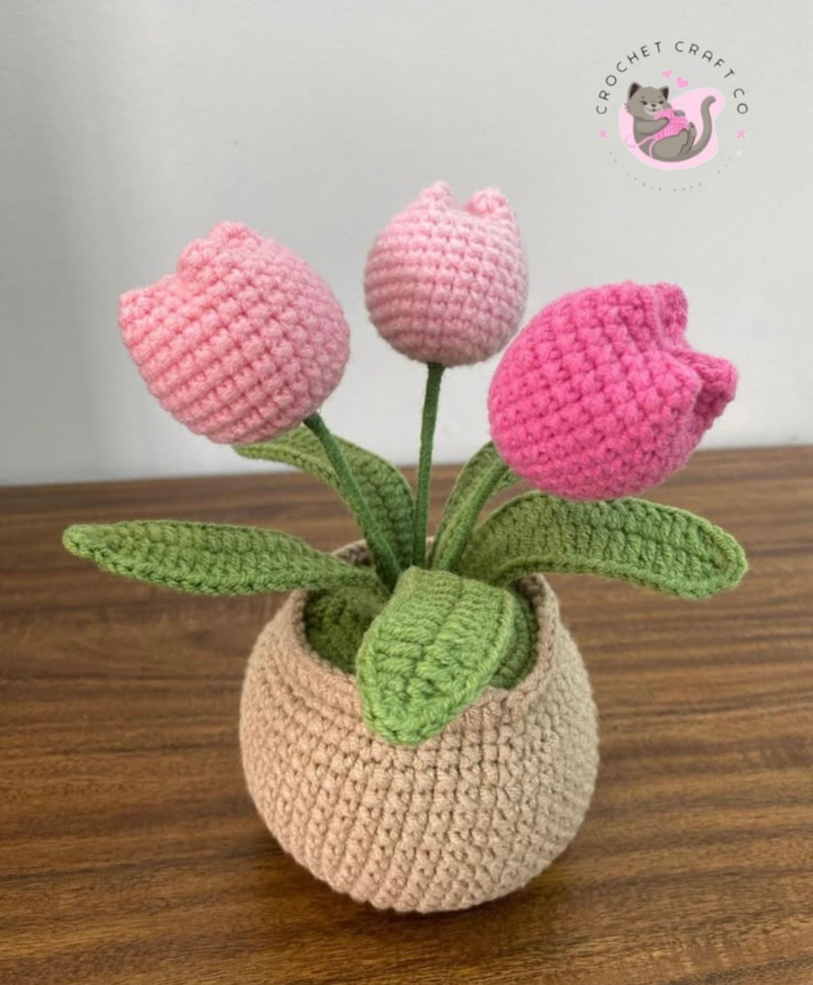 Decorative tulip pot