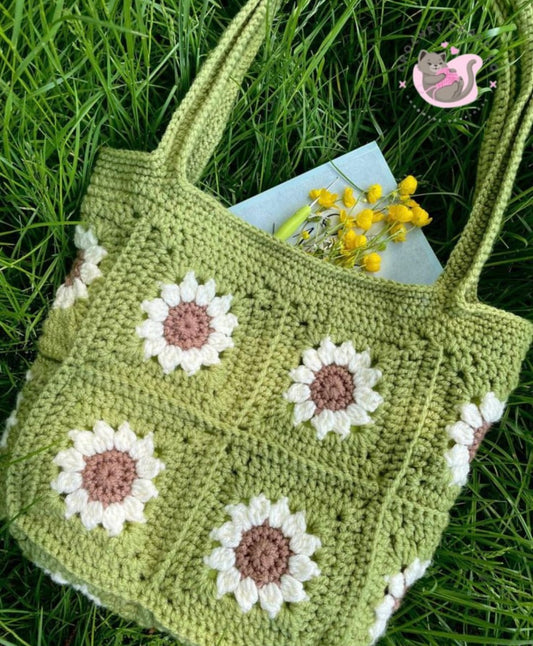 Daisy patchwork tote bag